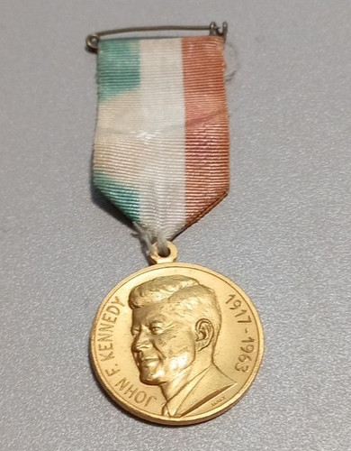 Rara medaglia italia nastro - italia,